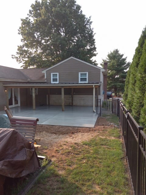 Lancaster Pa outdoor living space with roof